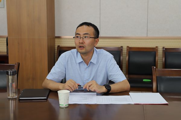 5c1673612ae44ab683ed5e40bd243814.jpg 姜雨_副本.jpg