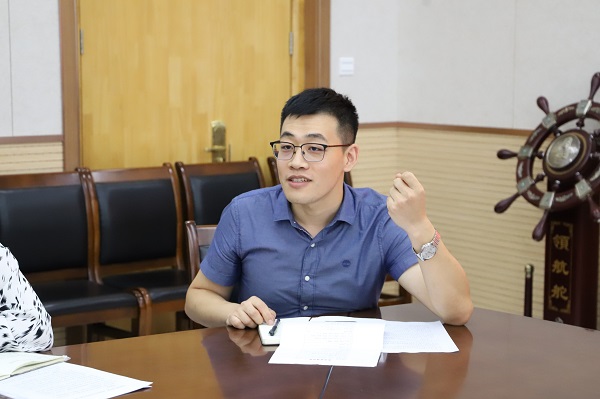 d7e740f69d1a4fc994a05a24e3c4e61a.jpg 辅导员安相为毕业级学生骨干培训.jpg