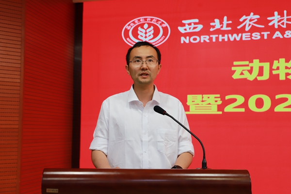 817fe7cbfb5741c5a653145a533b4965.jpg