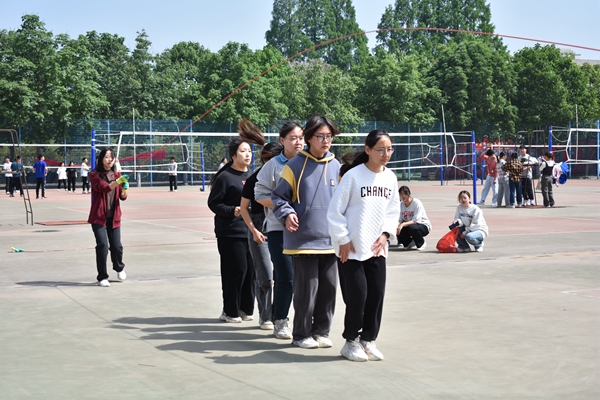 b033bd1c319548e7beab8cd85f63360c.jpg